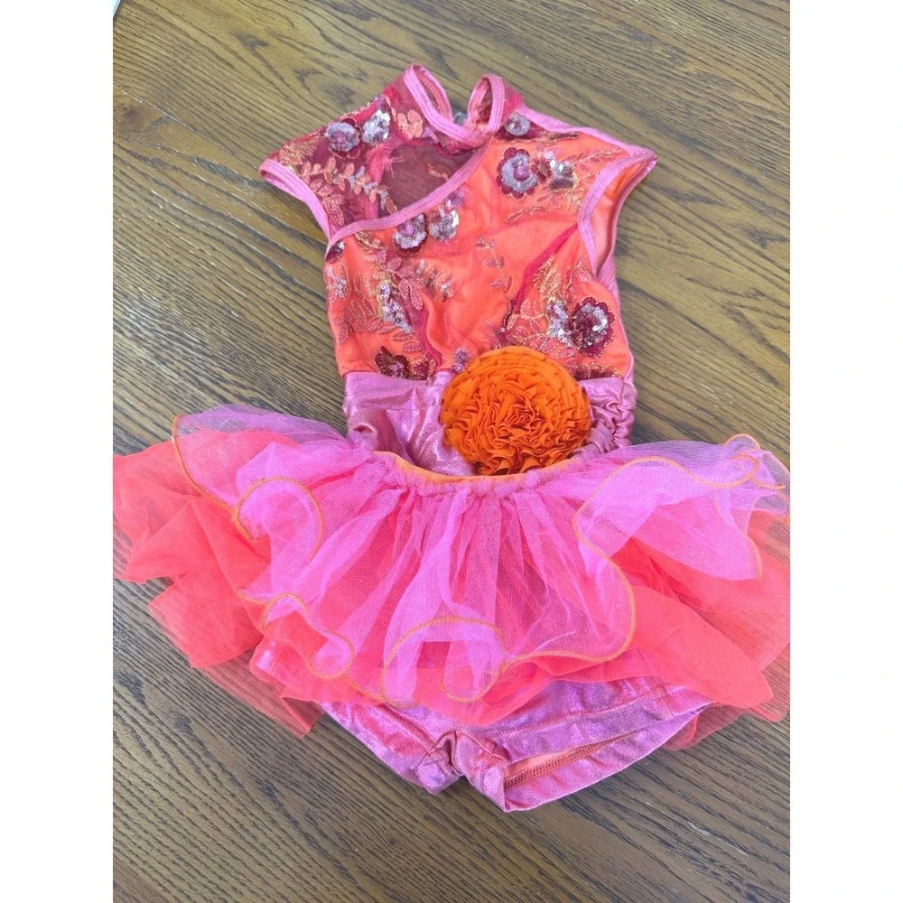 Unbranded vibrant pink
